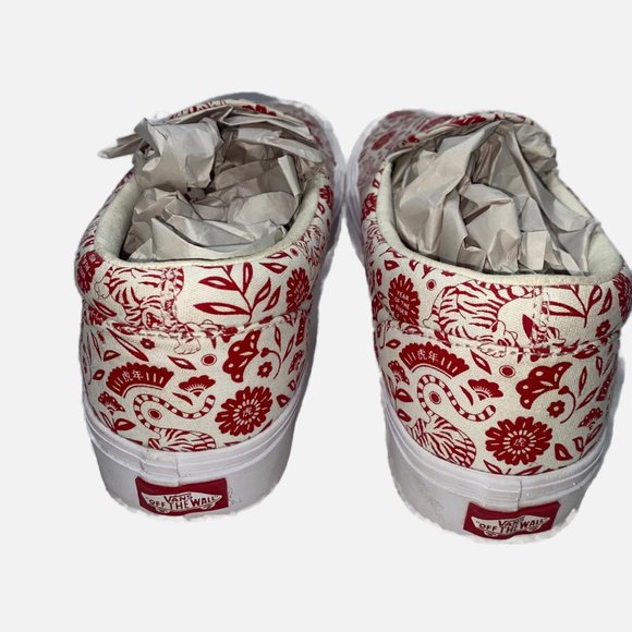 Vans Year of the Tiger Red Slip-on Skate Shoes Men 10.5 Women 12 main image 6